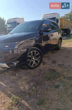 Внедорожник / Кроссовер Mitsubishi Outlander 2014 в Апостолово