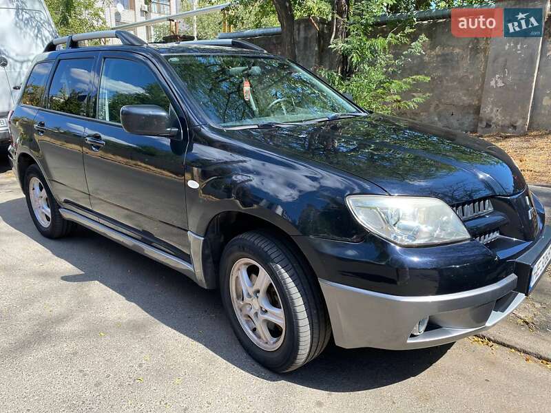 Внедорожник / Кроссовер Mitsubishi Outlander 2008 в Николаеве