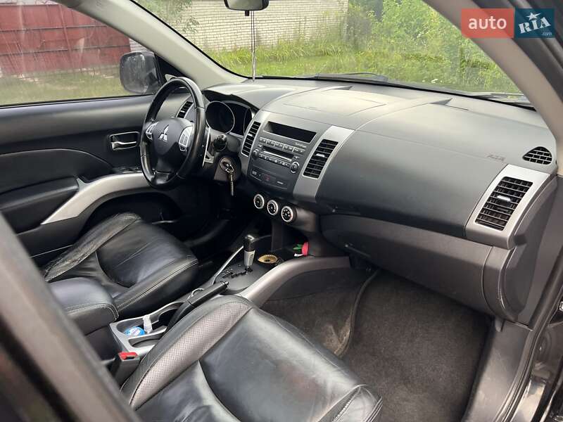 Внедорожник / Кроссовер Mitsubishi Outlander 2007 в Полтаве