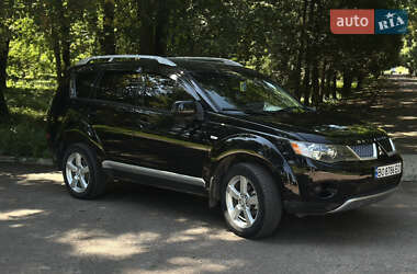 Внедорожник / Кроссовер Mitsubishi Outlander 2008 в 