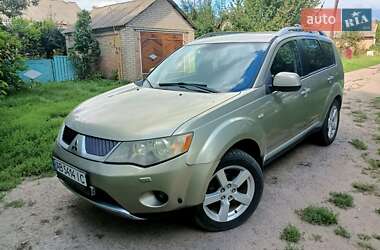 Позашляховик / Кросовер Mitsubishi Outlander 2007 в Липовці