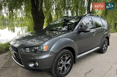 Позашляховик / Кросовер Mitsubishi Outlander 2011 в Рівному
