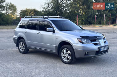Внедорожник / Кроссовер Mitsubishi Outlander 2004 в 