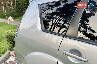 Внедорожник / Кроссовер Mitsubishi Outlander 2008 в 