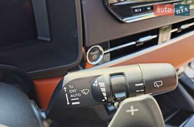 Внедорожник / Кроссовер Mitsubishi Outlander 2022 в 