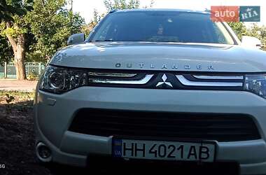 Позашляховик / Кросовер Mitsubishi Outlander 2012 в Подільську