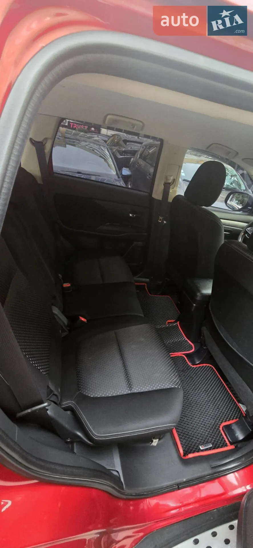 2015 Mitsubishi Outlander - мініатюра 10