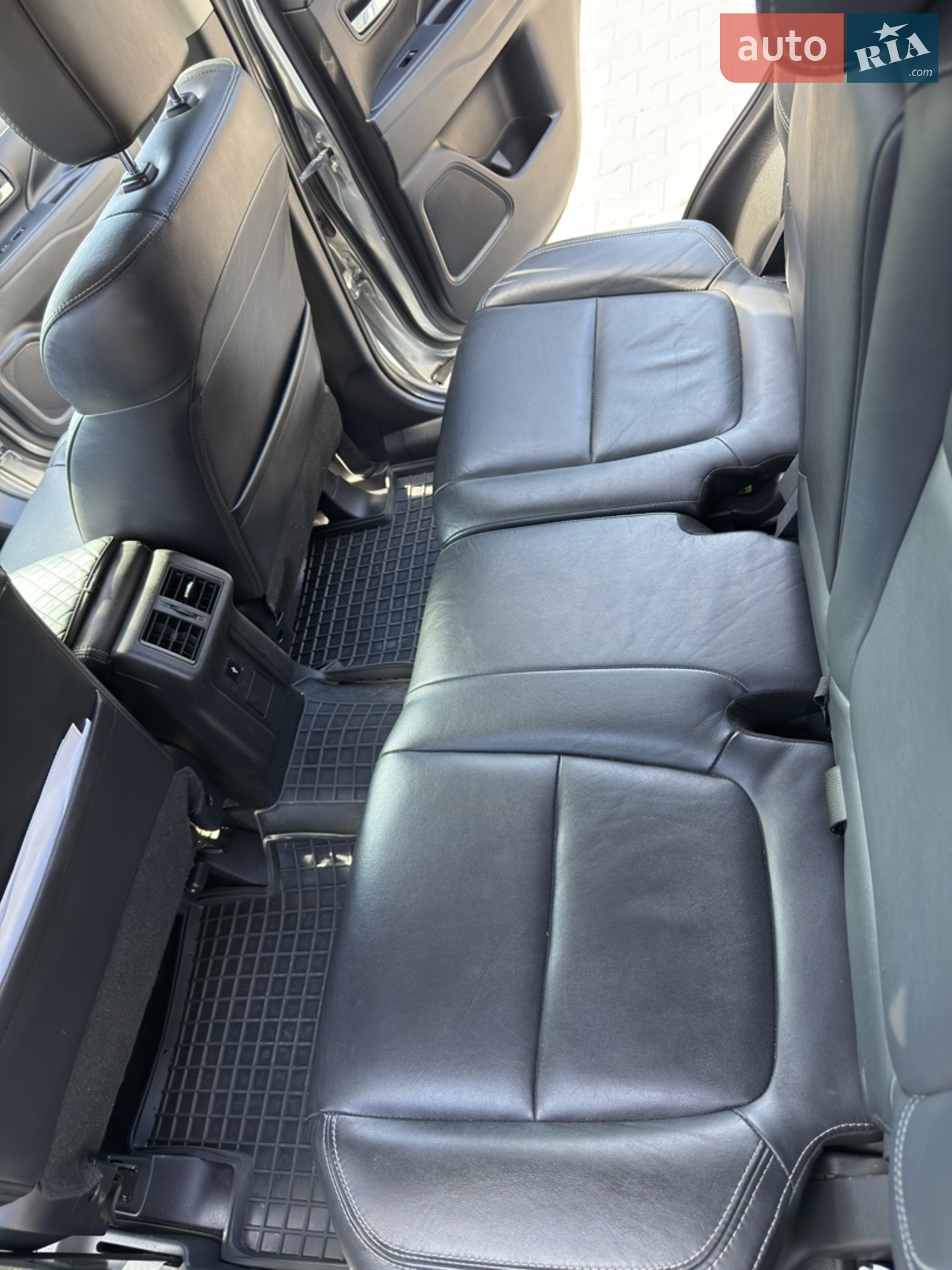 2019 Mitsubishi Outlander - мініатюра 17