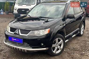 Внедорожник / Кроссовер Mitsubishi Outlander 2007 в Киеве