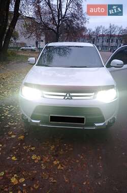 Позашляховик / Кросовер Mitsubishi Outlander 2014 в Сумах