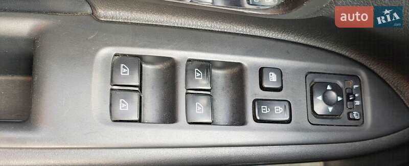 Позашляховик / Кросовер Mitsubishi Outlander 2018 в Львові