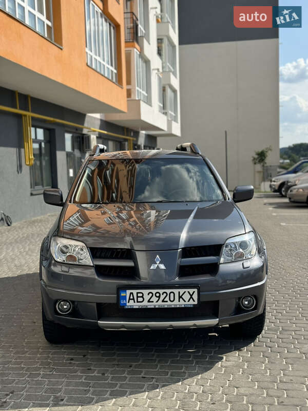 Внедорожник / Кроссовер Mitsubishi Outlander 2006 в Виннице
