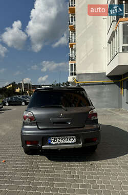Внедорожник / Кроссовер Mitsubishi Outlander 2006 в 