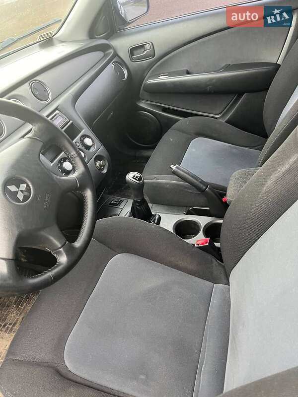 Позашляховик / Кросовер Mitsubishi Outlander 2007 в Хмельницькому