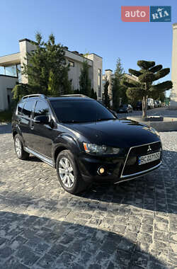 Внедорожник / Кроссовер Mitsubishi Outlander 2011 в Львове