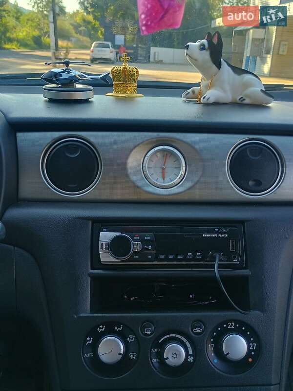 Позашляховик / Кросовер Mitsubishi Outlander 2006 в Бориславі