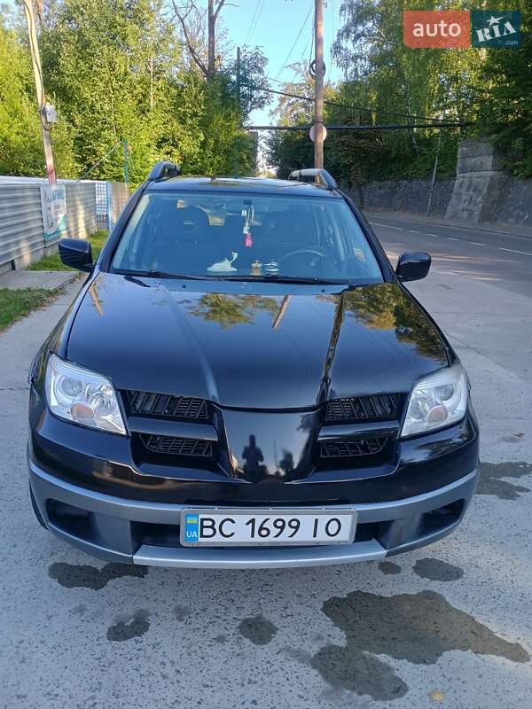 Позашляховик / Кросовер Mitsubishi Outlander 2006 в Бориславі