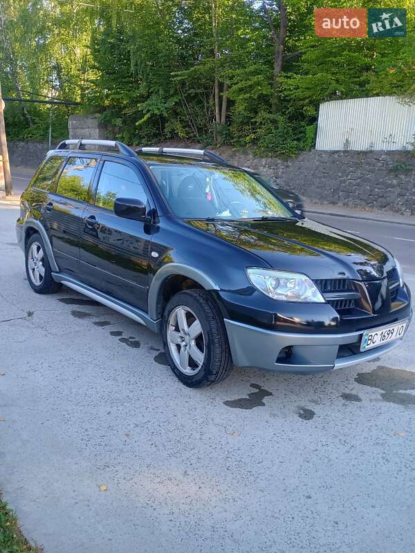 Позашляховик / Кросовер Mitsubishi Outlander 2006 в Бориславі