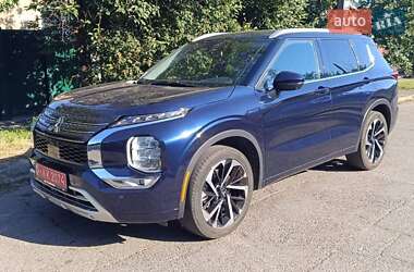 Позашляховик / Кросовер Mitsubishi Outlander 2022 в Черкасах