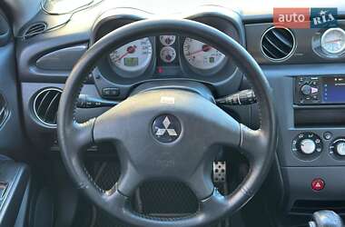 Внедорожник / Кроссовер Mitsubishi Outlander 2006 в 