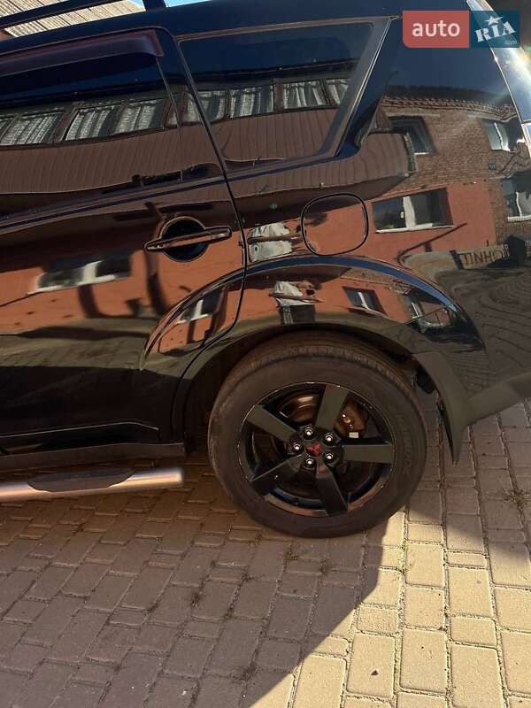 Позашляховик / Кросовер Mitsubishi Outlander 2007 в Хмельницькому