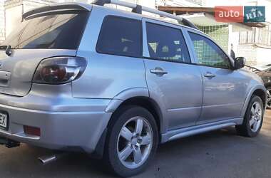 Внедорожник / Кроссовер Mitsubishi Outlander 2007 в 