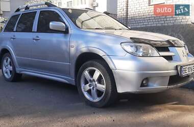 Внедорожник / Кроссовер Mitsubishi Outlander 2007 в 