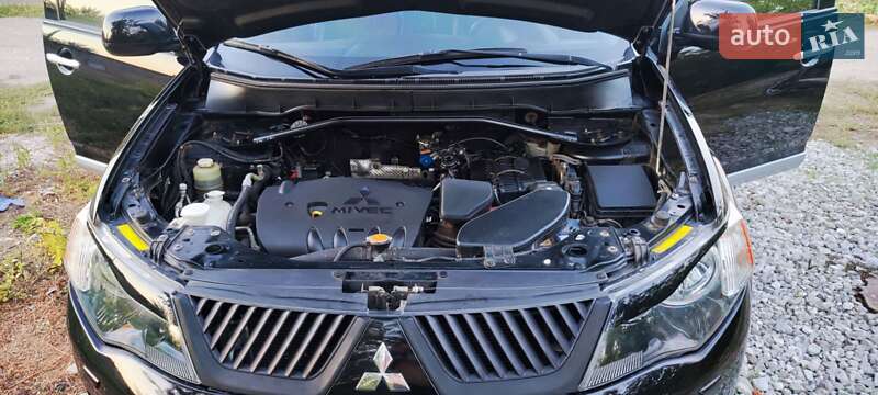 Внедорожник / Кроссовер Mitsubishi Outlander 2009 в Кривом Роге фото 25 Внедорожник / Кроссовер Mitsubishi Outlander 2009 в Кривом Роге