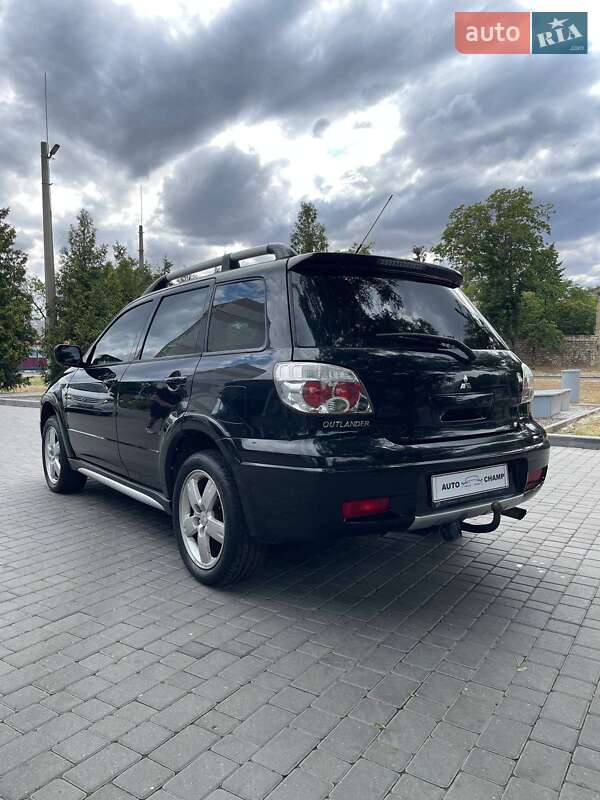 Внедорожник / Кроссовер Mitsubishi Outlander 2008 в Николаеве