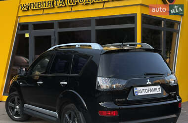Внедорожник / Кроссовер Mitsubishi Outlander 2008 в 