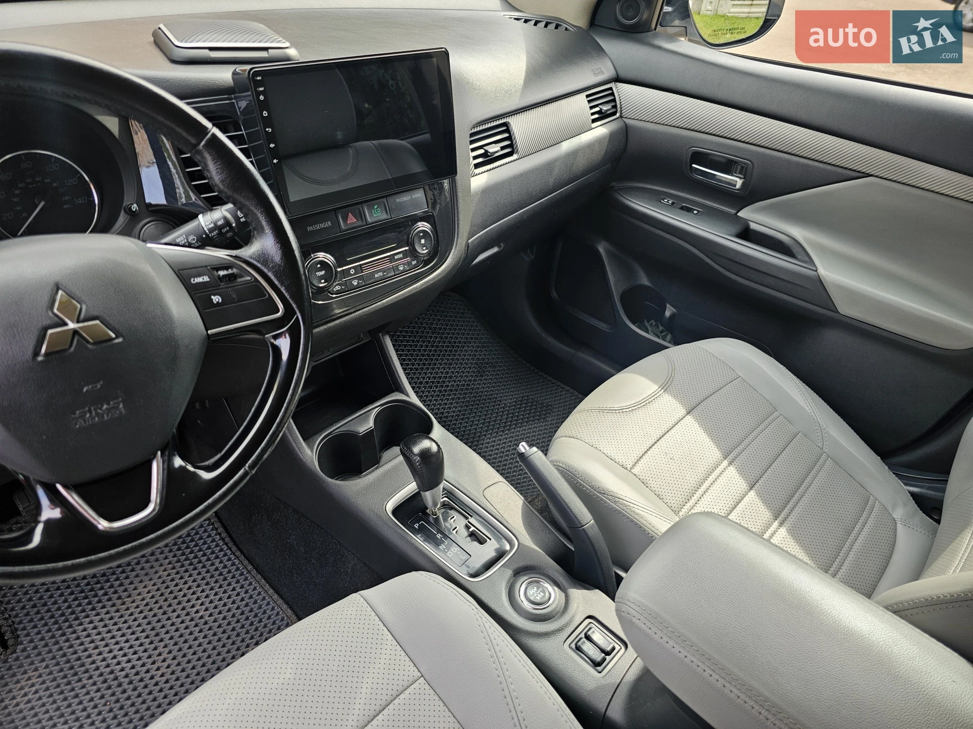 2015 Mitsubishi Outlander - мініатюра 22