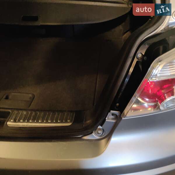 Внедорожник / Кроссовер Mitsubishi Outlander 2008 в Киеве фото 31 Внедорожник / Кроссовер Mitsubishi Outlander 2008 в Киеве