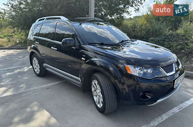 Позашляховик / Кросовер Mitsubishi Outlander 2009 в Синельниковому