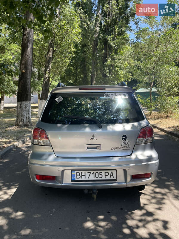 Внедорожник / Кроссовер Mitsubishi Outlander 2003 в Одессе