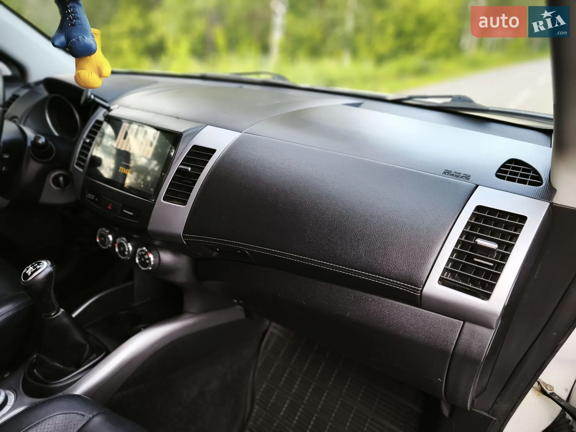 2011 Mitsubishi Outlander - мініатюра 21