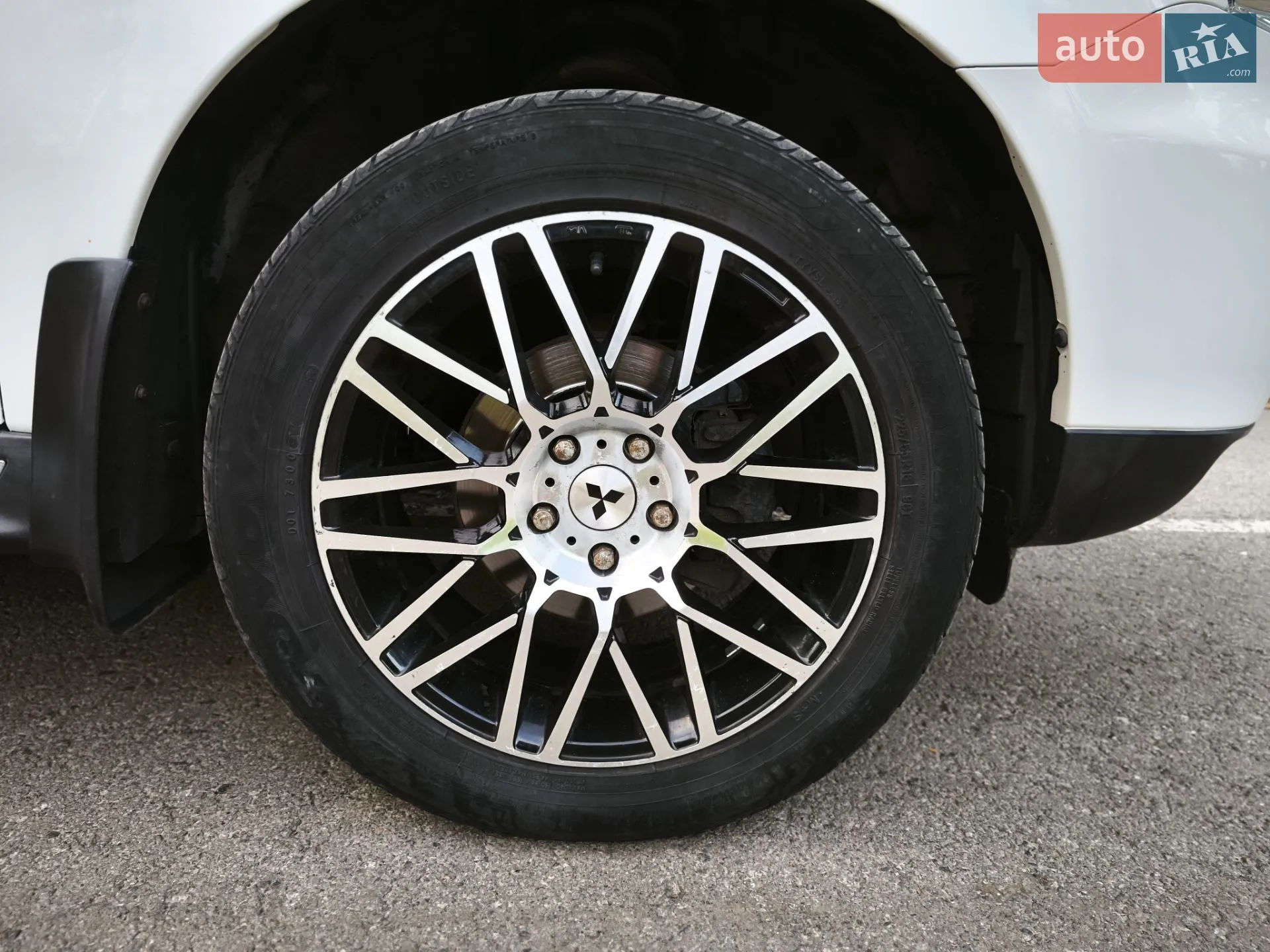 2011 Mitsubishi Outlander - мініатюра 24