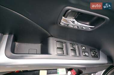 Внедорожник / Кроссовер Mitsubishi Outlander 2008 в 