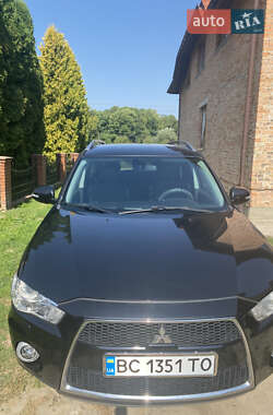 Внедорожник / Кроссовер Mitsubishi Outlander 2009 в Львове
