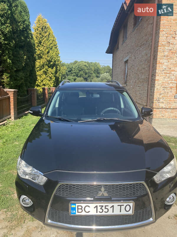 Mitsubishi Outlander 2009