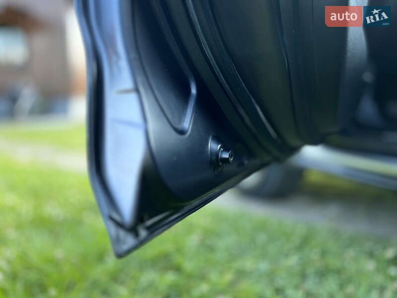 Позашляховик / Кросовер Mitsubishi Outlander 2011 в Стрию