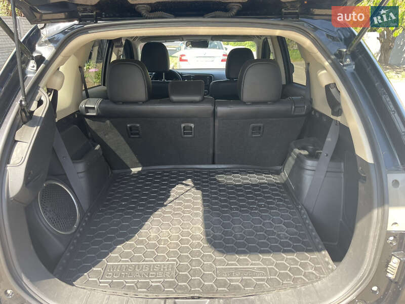 Позашляховик / Кросовер Mitsubishi Outlander 2013 в Харкові фото 10 Позашляховик / Кросовер Mitsubishi Outlander 2013 в Харкові