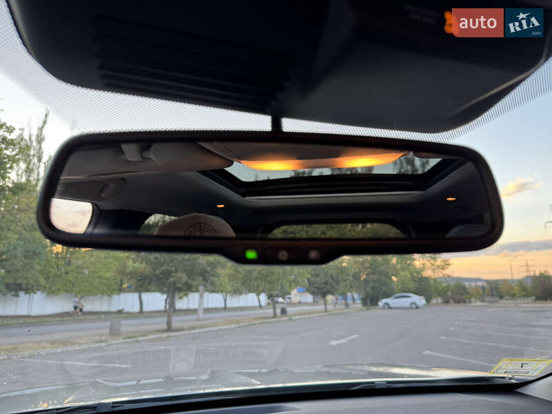 Внедорожник / Кроссовер Mitsubishi Outlander 2021 в Кривом Роге