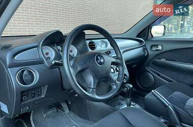 Внедорожник / Кроссовер Mitsubishi Outlander 2005 в 