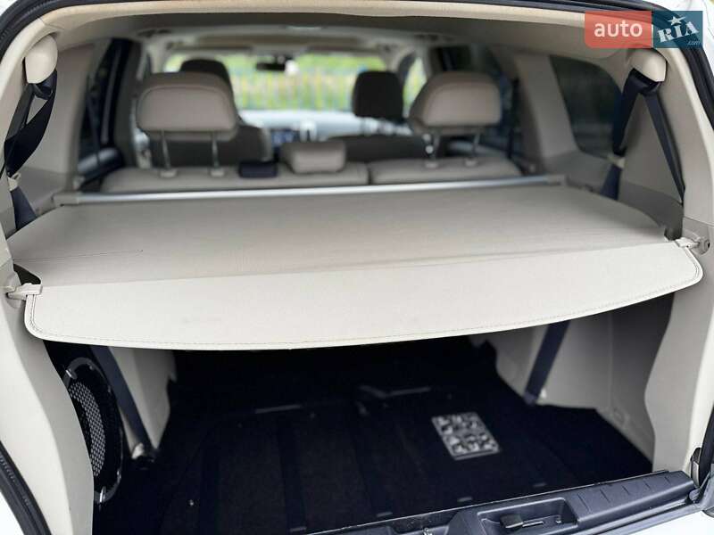 Внедорожник / Кроссовер Mitsubishi Outlander 2011 в Дрогобыче