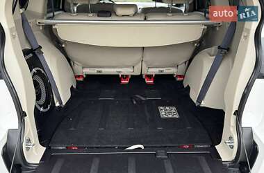 Внедорожник / Кроссовер Mitsubishi Outlander 2011 в 