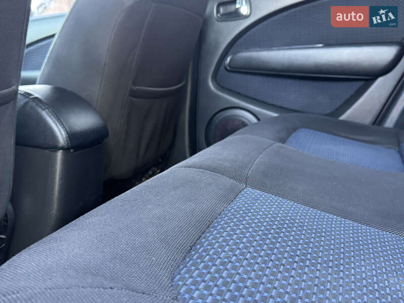 Внедорожник / Кроссовер Mitsubishi Outlander 2007 в Ровно