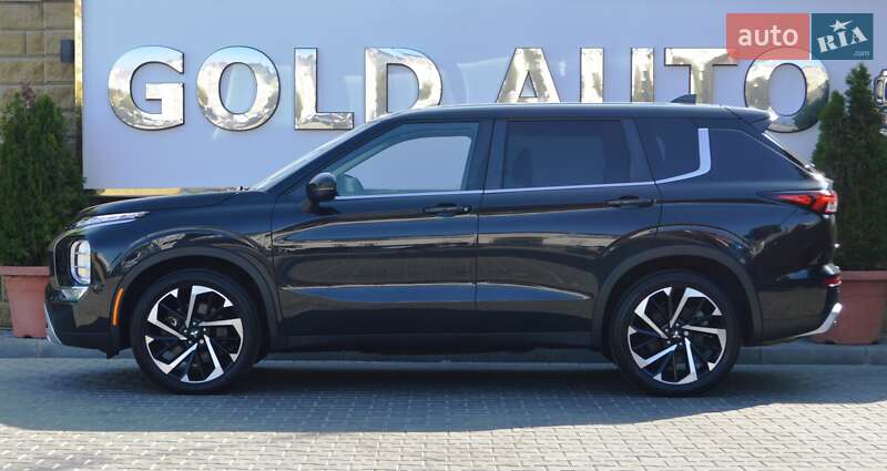 Позашляховик / Кросовер Mitsubishi Outlander 2021 в Одесі