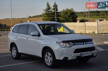 Позашляховик / Кросовер Mitsubishi Outlander 2013 в Тернополі