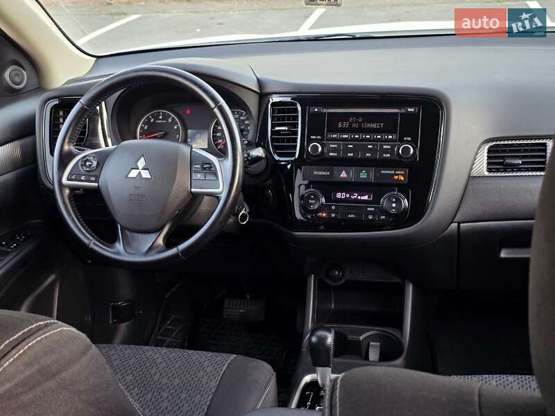 Позашляховик / Кросовер Mitsubishi Outlander 2013 в Тернополі фото 23 Позашляховик / Кросовер Mitsubishi Outlander 2013 в Тернополі
