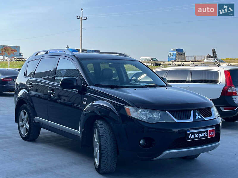 Позашляховик / Кросовер Mitsubishi Outlander 2007 в Львові
